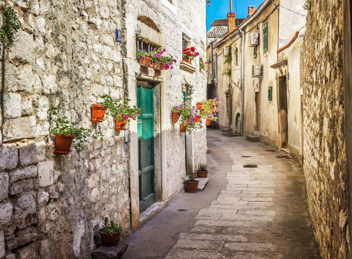 Heart Of The Old Town Apartamento Šibenik Exterior foto
